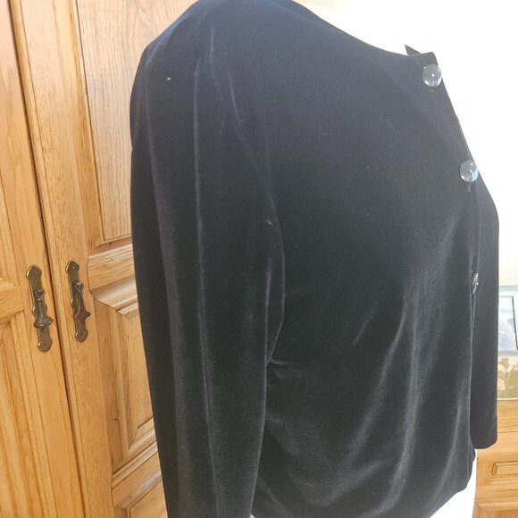 JACKET, VELVET FOR FUN OR FORMAL - Picture 3 of 8